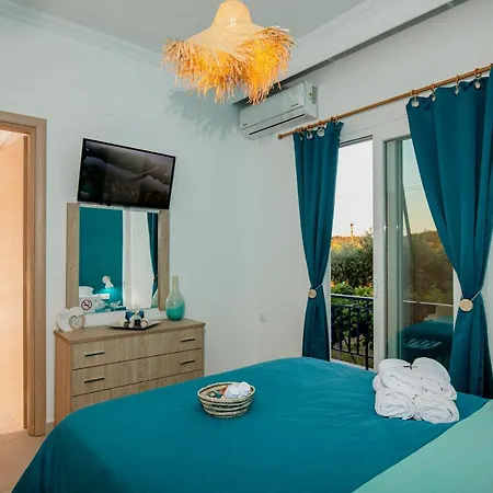 Rilassunte Luxury Holiday home Potos